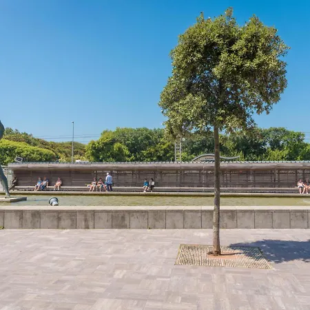 Sea Breeze With Parking By Interhome * 브레데네